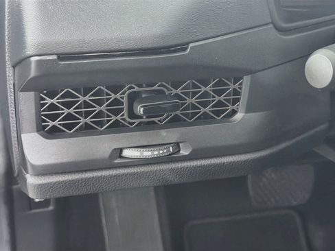 Used 2025 Honda Accord LX image 16