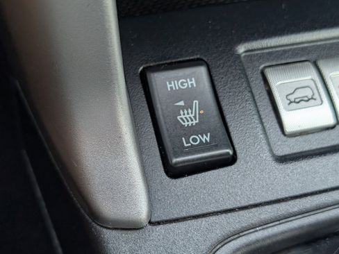Used 2015 Subaru Forester 2.5i Touring w/ Eyesight & Navigation System AWD/4WD image 23