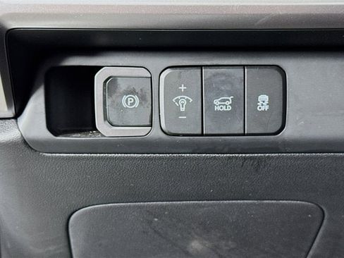 Used 2024 Hyundai Santa Fe SEL image 9