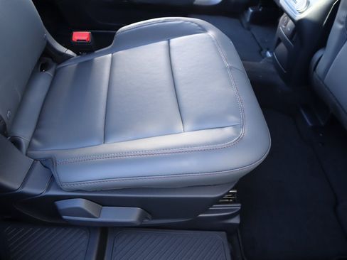 New 2026 Ford Explorer Active w/ Active Comfort Package image 16