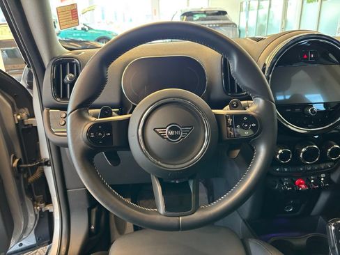 Used 2023 MINI Cooper Countryman S FWD image 17