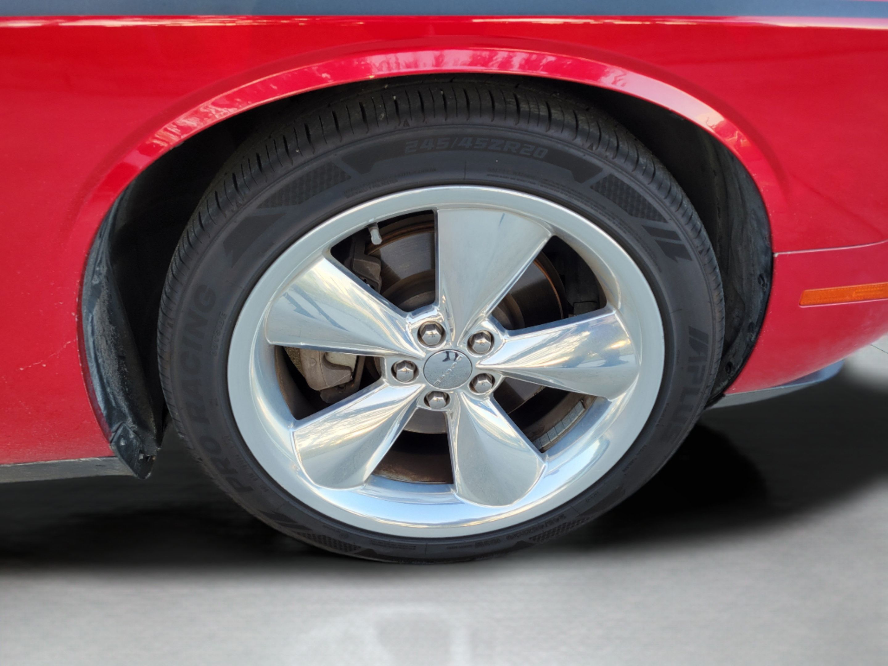 Used 2015 Dodge Challenger R/T Plus RWD image 27