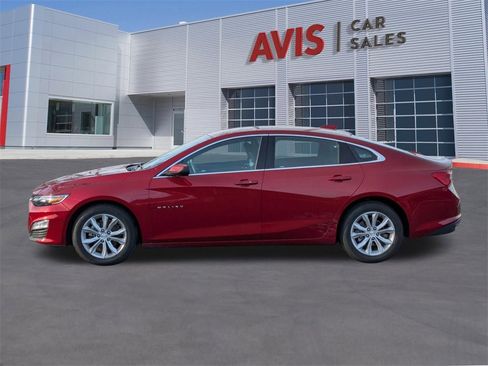 Used 2024 Chevrolet Malibu LT image 2