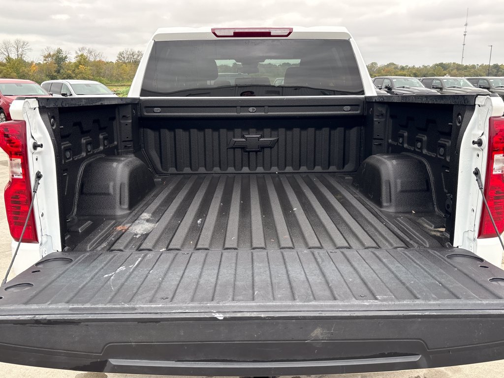 Used 2024 Chevrolet Silverado 1500 Custom Trail Boss AWD/4WD image 32