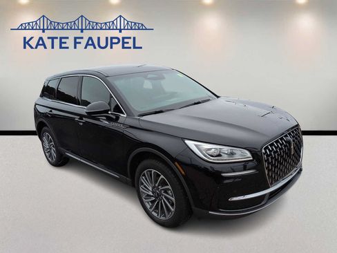 Used 2025 Lincoln Corsair Reserve AWD/4WD image 1