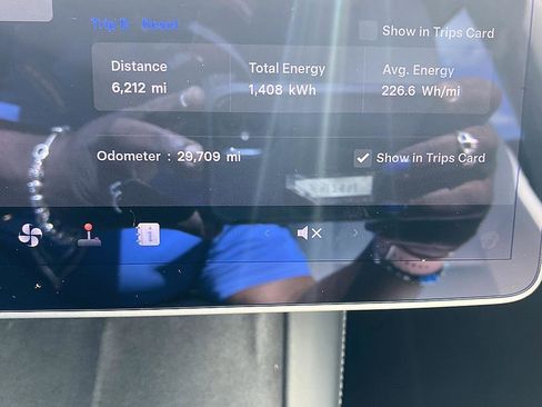 Used 2021 Tesla Model 3 Standard Range Plus RWD image 13