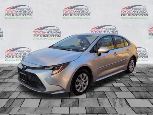 Certified 2022 Toyota Corolla LE w/ Carpet Mat Package (TMS) image 8