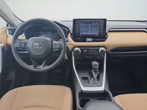 Used 2020 Toyota RAV4 LE w/ All Weather Liner Package FWD image 9