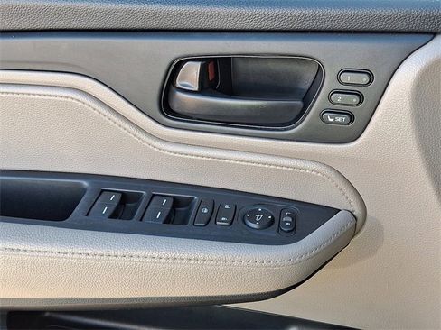 Used 2020 Honda Odyssey EX-L image 22