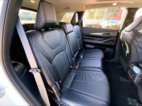 Certified 2023 INFINITI QX60 Luxe w/ Cargo Package image 30