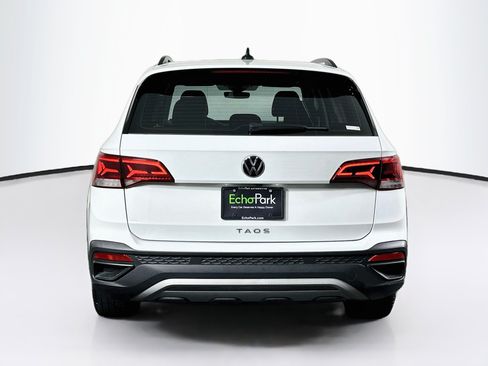 Used 2024 Volkswagen Taos S FWD image 7