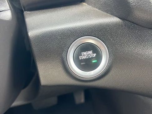 Used 2024 GMC Terrain AT4 image 14