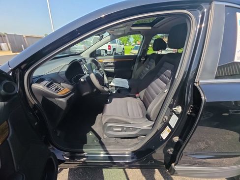 Used 2018 Honda CR-V EX image 14