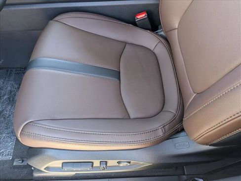 New 2026 Honda Pilot Touring image 4