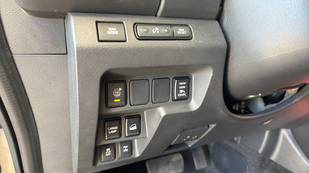 Used 2023 Nissan Frontier PRO-4X w/ Pro Convenience Package AWD/4WD image 24