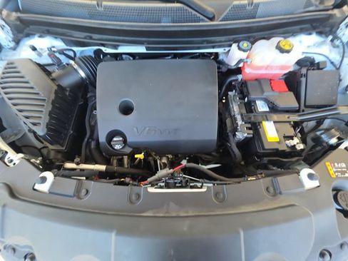 Used 2023 Chevrolet Traverse LS w/ Safety Package FWD image 28