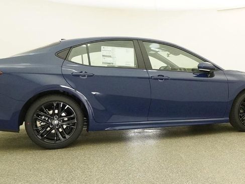 New 2026 Toyota Camry SE FWD image 29