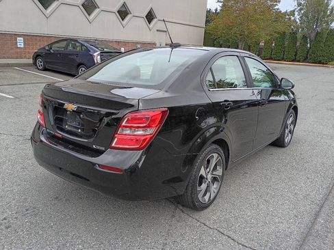 Used 2018 Chevrolet Sonic Premier FWD image 3