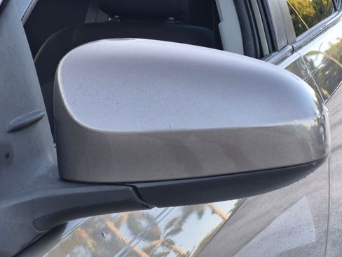Used 2018 Toyota Corolla LE FWD image 8
