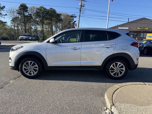 Used 2018 Hyundai Tucson SE AWD/4WD image 5