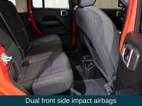 Used 2020 Jeep Wrangler Unlimited Sahara w/ Uconnect 4C Nav & Sound Group AWD/4WD image 13