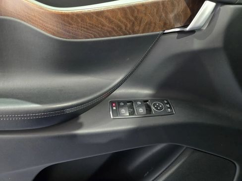 Used 2020 Tesla Model X Long Range AWD/4WD image 10