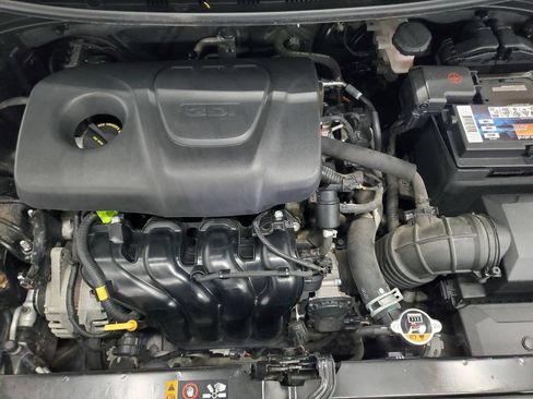 Used 2018 Kia Rio LX FWD image 4