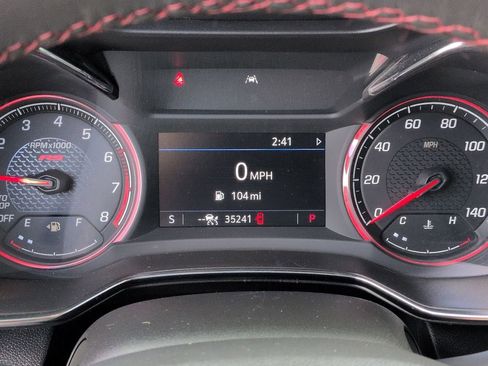 Used 2023 Chevrolet TrailBlazer RS w/ Sun and Liftgate Package FWD image 15