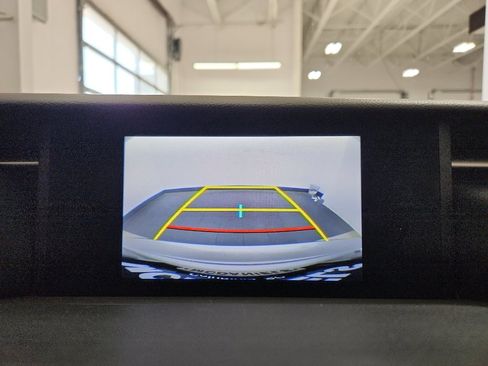 Used 2016 Lexus IS 200t image 21