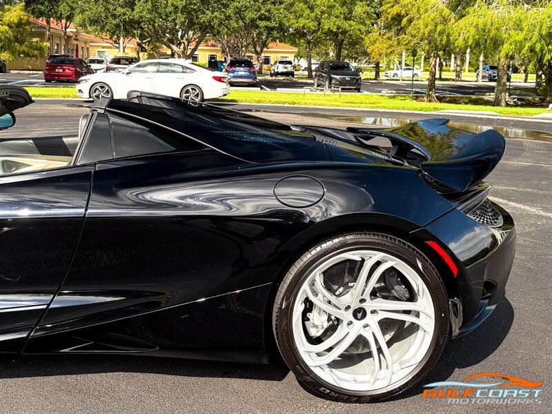 Used 2024 McLaren 750S Spider RWD image 40