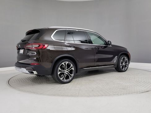 Used 2022 BMW X5 sDrive40i w/ Parking Assistance Package image 7