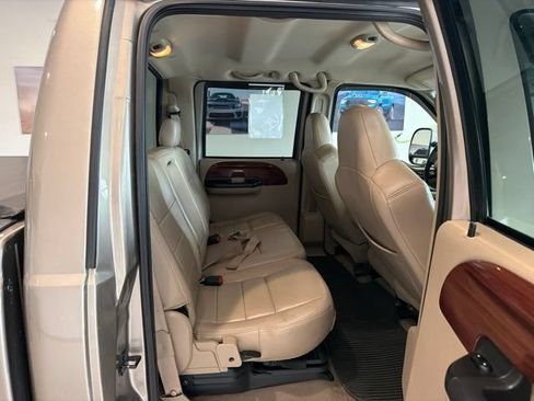 Used 2006 Ford F250 Lariat AWD/4WD image 19