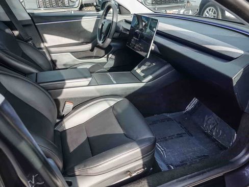 Used 2024 Tesla Model 3 Standard Range image 14