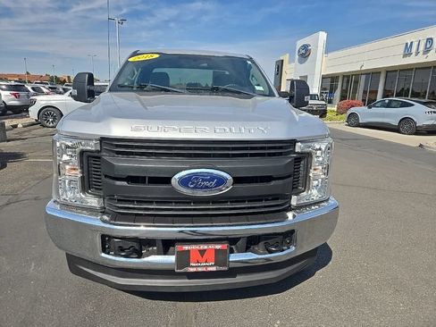Used 2018 Ford F250 XL w/ Power Equipment Group AWD/4WD image 2