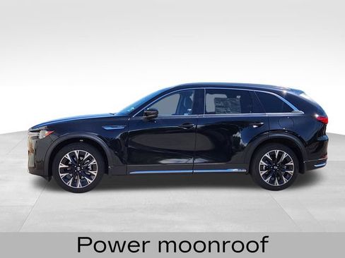 Certified 2025 MAZDA CX-90 Plug-In Hybrid w/ Premium Plus AWD/4WD image 7