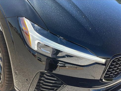 Used 2025 Volvo XC60 B5 Ultra w/ Protection Package Premier image 12