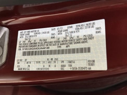 Used 2016 Ford Escape SE w/ Equipment Group 201A FWD image 11