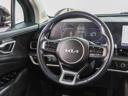 Used 2024 Kia Sportage EX FWD image 12