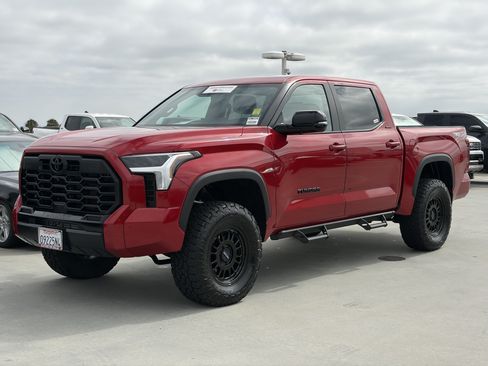 Certified 2026 Toyota Tundra Limited w/ TRD Off-Road Package AWD/4WD image 5