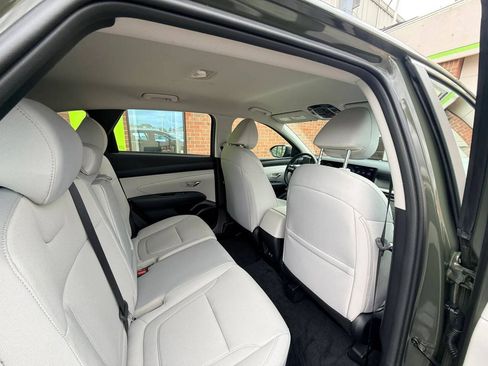 Used 2025 Hyundai Tucson SE AWD/4WD image 20