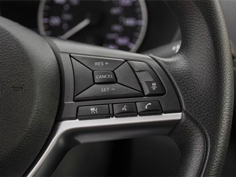 Used 2023 Nissan Sentra SV image 25