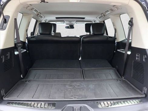 Used 2017 INFINITI QX80 4WD w/ Deluxe Technology Package image 7