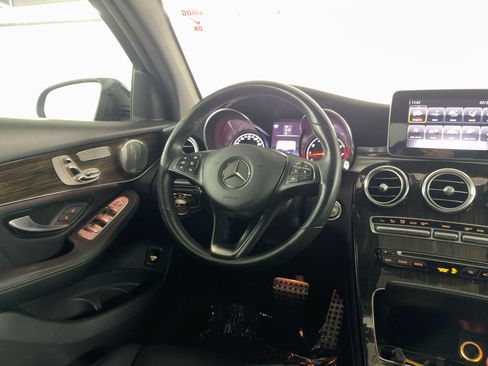 Used 2019 Mercedes-Benz GLC 300 GLC 300 image 28