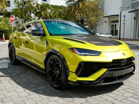 Used 2023 Lamborghini Urus Performante image 37