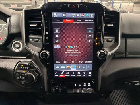 Used 2023 RAM 1500 Big Horn AWD/4WD image 16