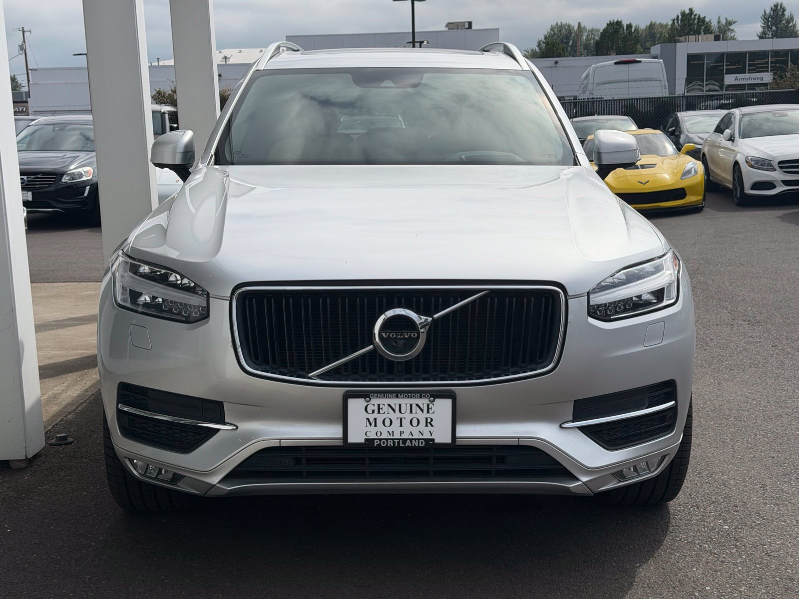 Used 2019 Volvo XC90 T6 Momentum w/ Advanced Package AWD/4WD image 2