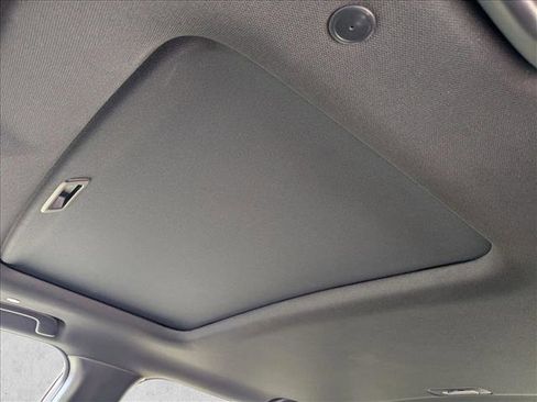 Used 2025 Honda CR-V Sport-L image 16