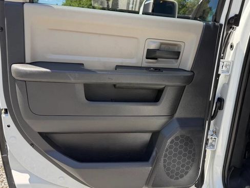 Used 2010 Dodge Ram 2500 Truck ST w/ ST Popular Equipment Group AWD/4WD image 19