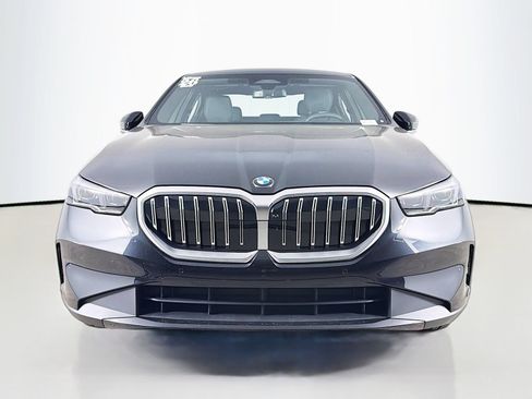 Used 2026 BMW 530i w/ Premium Package RWD image 2