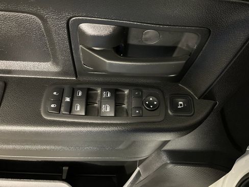 Used 2024 RAM 3500 Tradesman w/ Chrome Appearance Group image 16